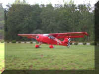 KitfoxTakeoff.JPG (169218 bytes)